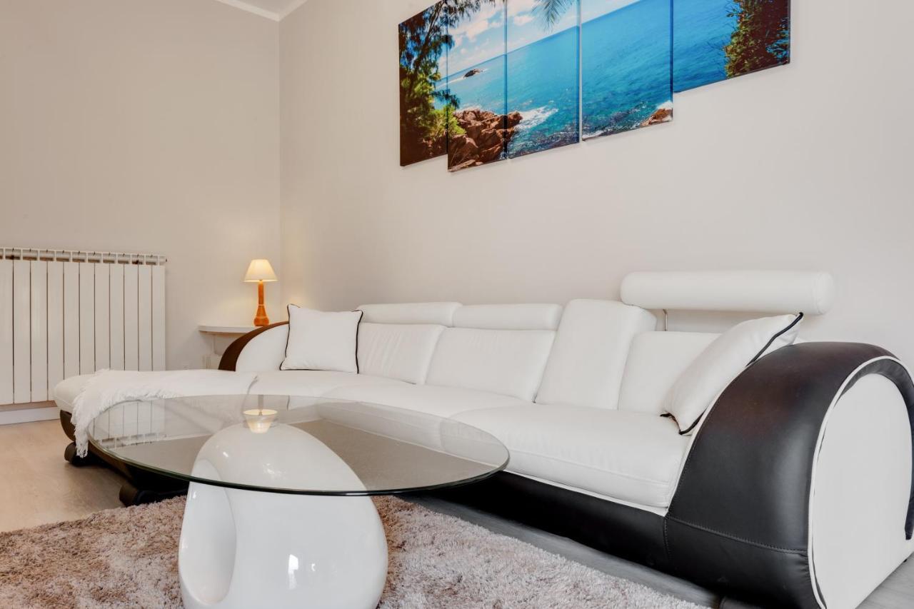 Luni Mare Bright Terrace Flat With Parking Marinella di Sarzana Exterior foto