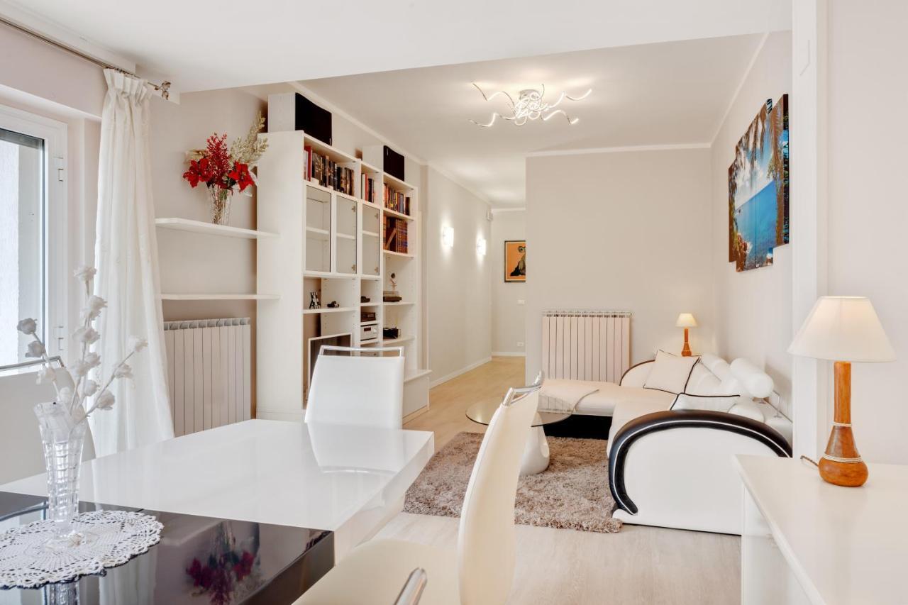 Luni Mare Bright Terrace Flat With Parking Marinella di Sarzana Exterior foto